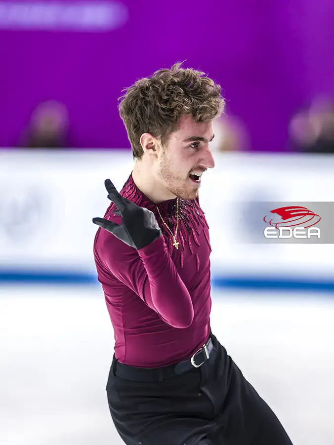 Ice Gallery Skates U.S.